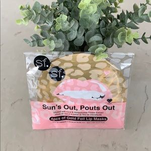*FREE WITH PURCHASE* NWT sfGlow Sun’s Out, Pouts Out Lip Masks